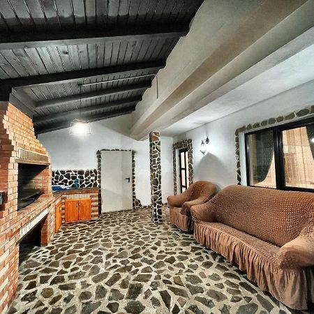 Casa Din Podirei Villa Capu Cîmpului Esterno foto